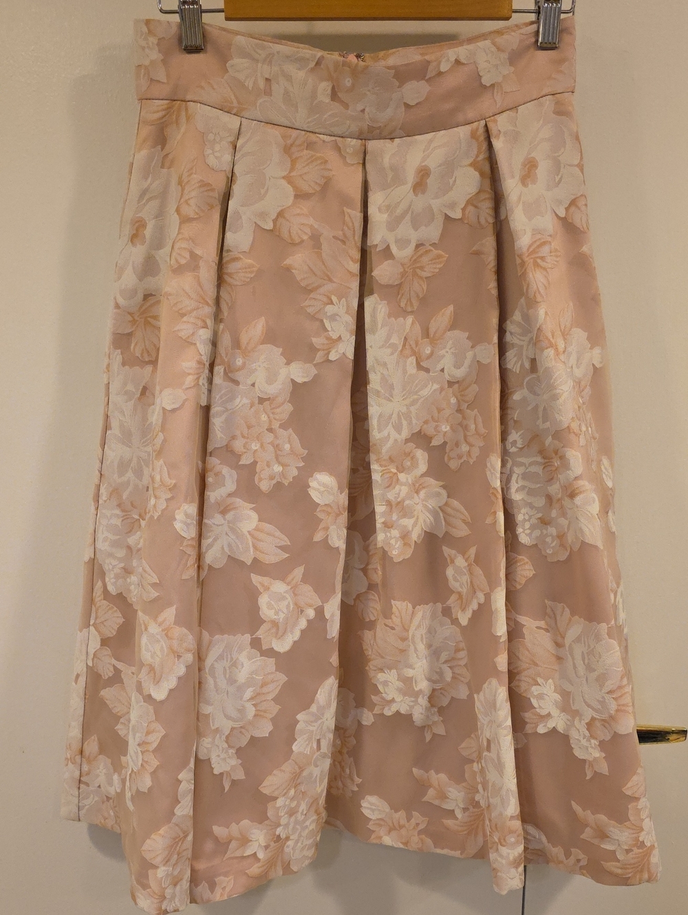 Eliza J Blush Floral Circle Skirt with White Appliqué Size 6
